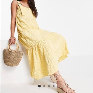 Adorable yellow ASOS Midi dress